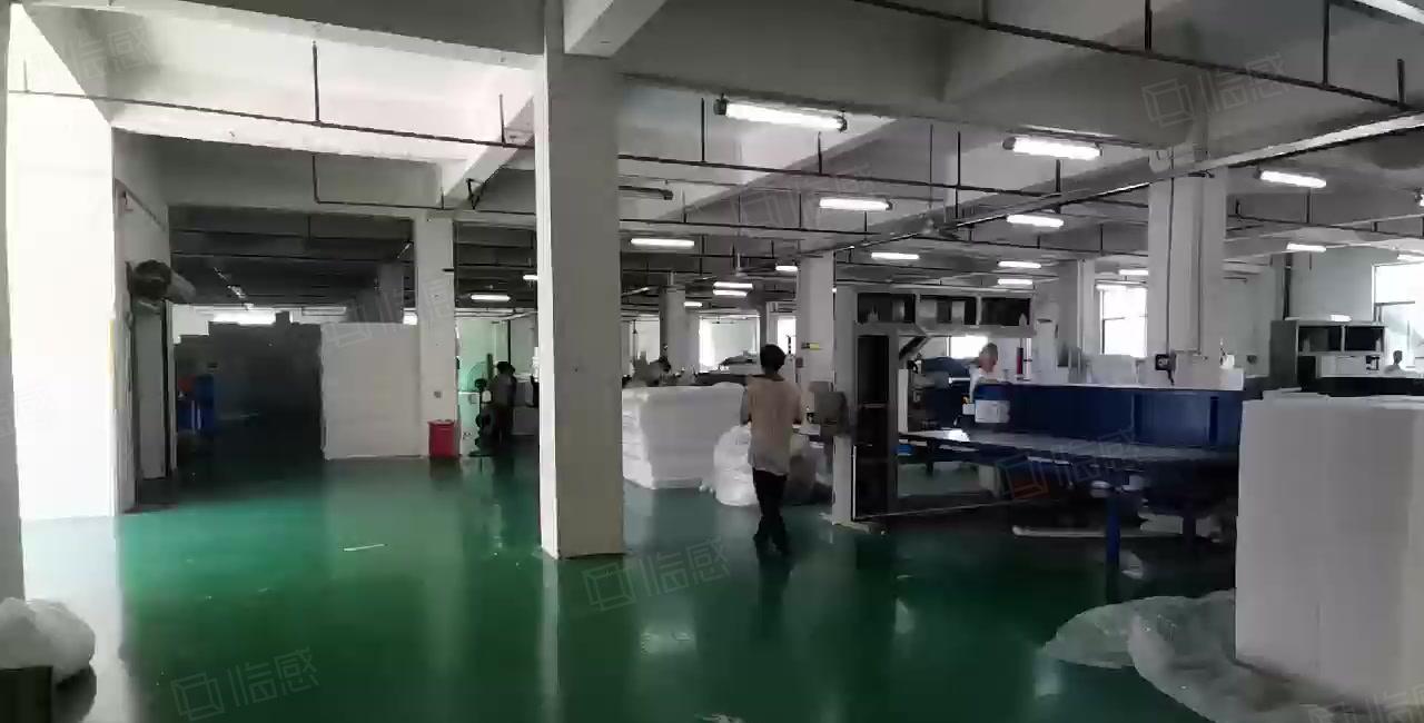 龙岗龙东原房东工业园新出一楼二楼带装修2100平厂房出租分租