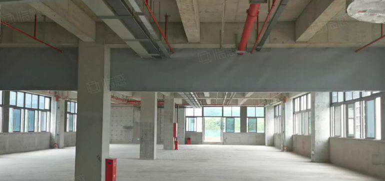 园山阿波罗地铁口2700平单层高标厂房 开发商直租带大露台