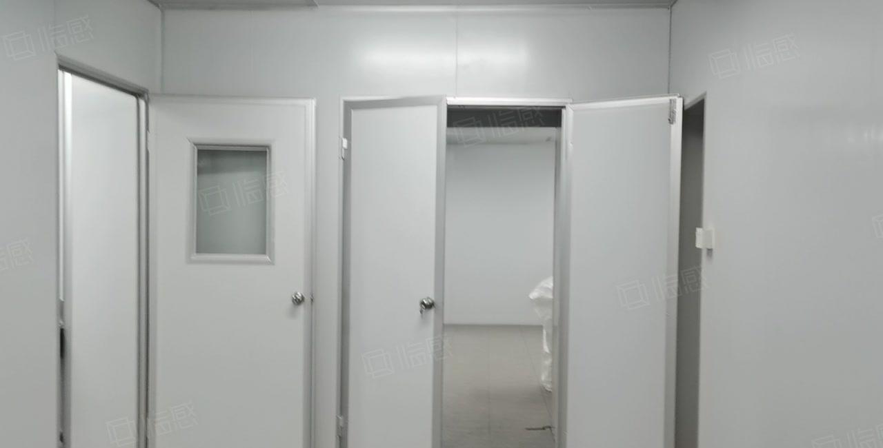 平湖辅城坳工业区880平一楼精装修无尘车间仓库厂房出租可分租