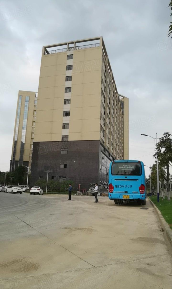 华南城跨境电商办公仓库一体5佰1仟1万平厂房仓库出租独门独院