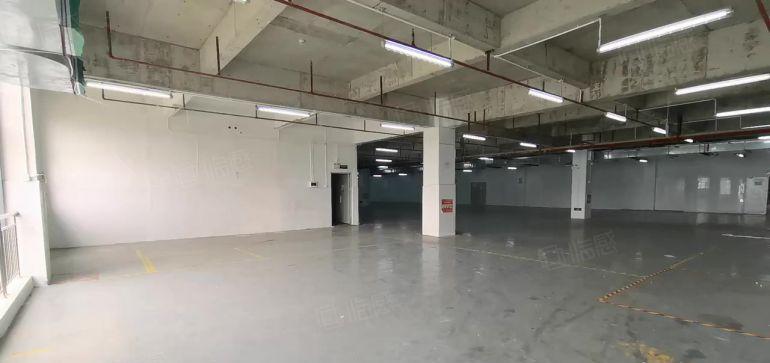 出租坂田南坑第二工业区厂房500平有红本带消防喷淋可分租
