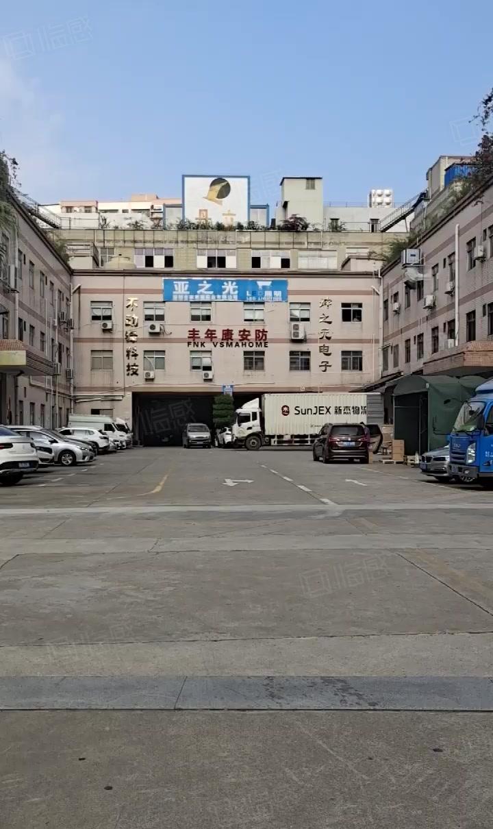 原房东！坂田1万平独院，带装修可分租，独栋厂房仓库低价出租