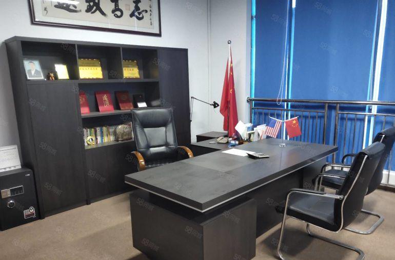 龙岗坂田地铁口电商园新出楼上1100平精装修办公室出租可分租