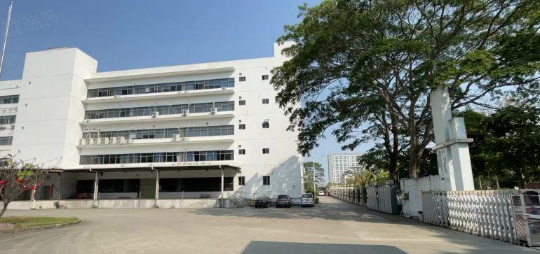 龙岗宝龙原房东大型科技园3万平带红本厂房低价出租！大小分租