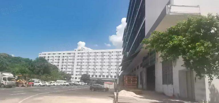 李朗楼上18元!2400平厂房出租可分租超大空地