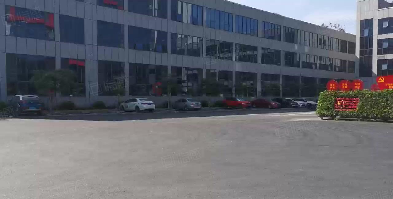 布吉李朗工业园区原房东红本2楼1000平方带装修水电齐可分租