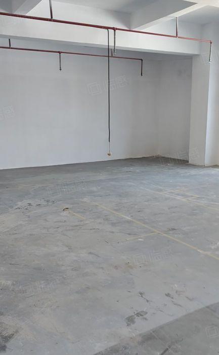 光明公明独栋厂房单层面积1750大小可分配有宿舍停车位充足