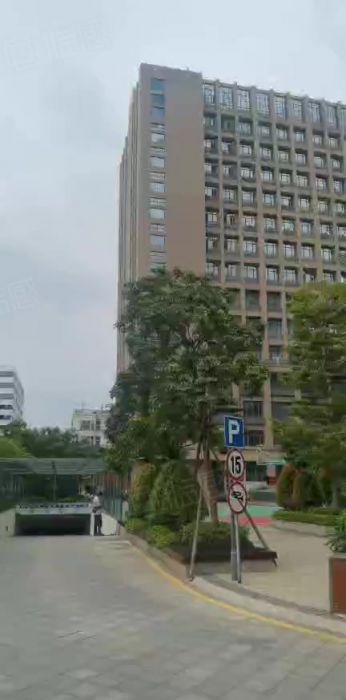 光明公明甲子塘原设备厂出租950适合电子，显示屏，设备材料