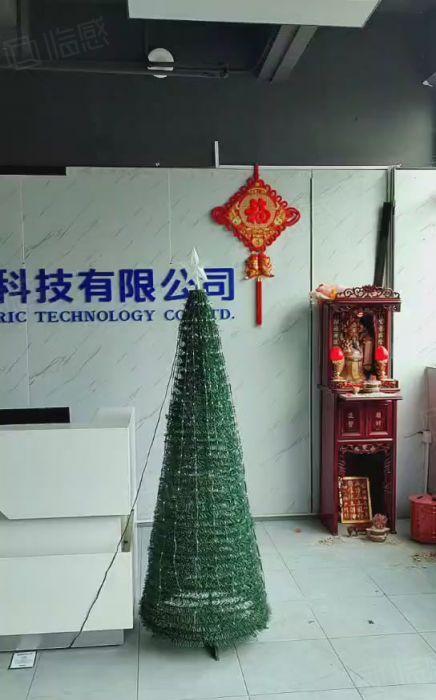 光明公明原光电厂出租（3676平可分900起，车间干净明亮）