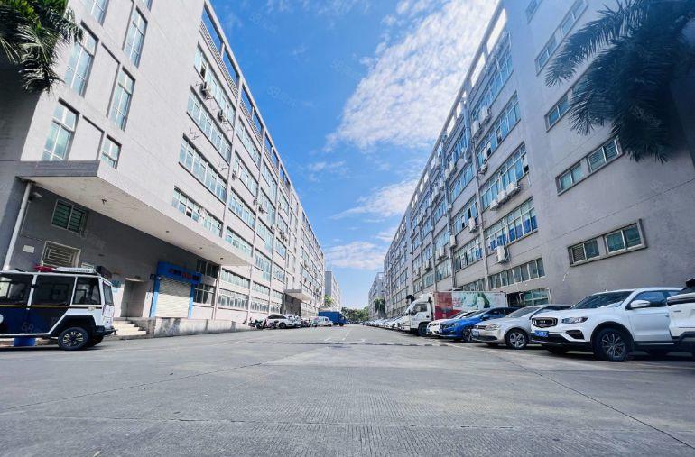 光明地铁口原房东独院一楼楼上300平起租精装办公厂房仓库出租