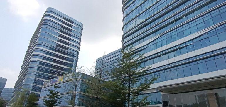 深圳公明高新区楼上2000平精装修办公电商厂房出租200起租
