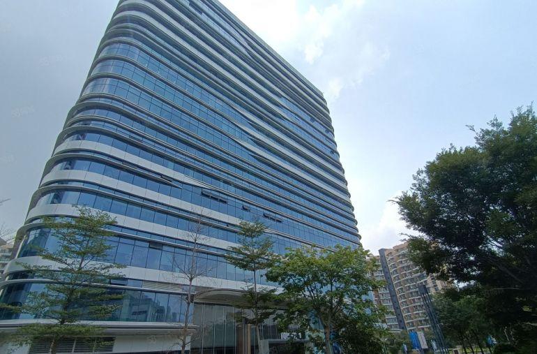 免租期6个月光明凤凰城33万平政府补贴高新产业园200平起分