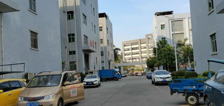 公明楼村地铁口工业园区300平1000平标准厂房出租仓库招租