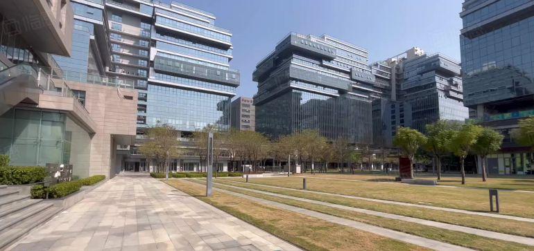 36万平新建红本医疗产业园，可申请租金补贴20元每平，可分租