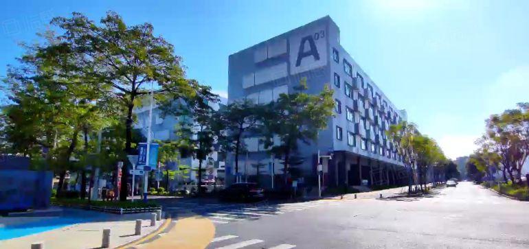 坪山坑梓地铁口工业园原房东红本2楼500平方精装修厂房可分租