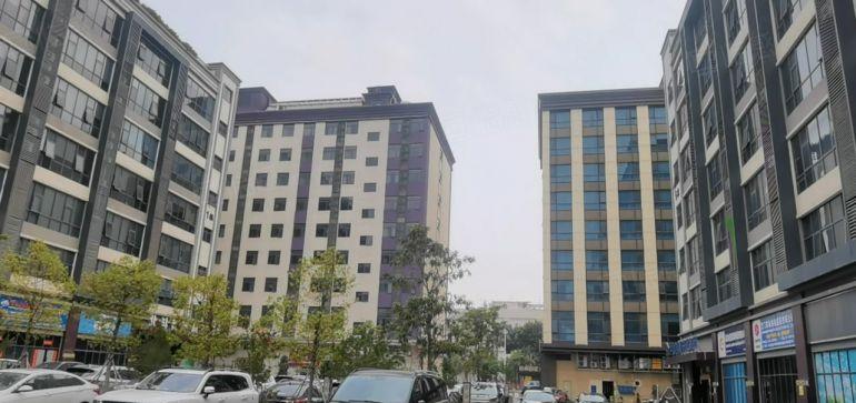 坪山高新产业园原房东2000平方精装修红本厂房出租可分租
