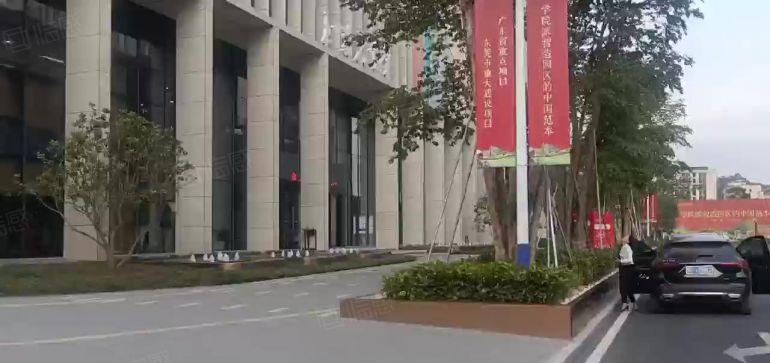深圳周边东莞塘厦全新花园式厂房40万平，100平起租，价格低