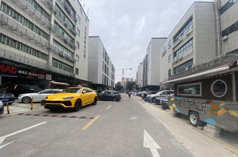 南山西丽大学城地铁口产业园470平赠大阳台