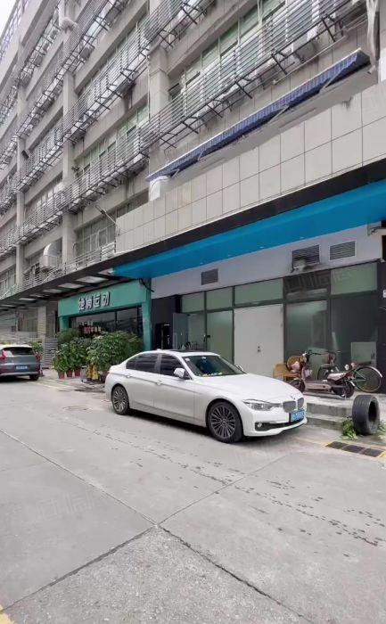 南山西丽一楼500平现成精装汽修场地出租，塘朗大学城西丽茶光